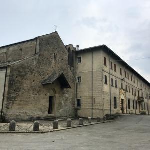 Monasteriemiliaromagna.it  in podcast su Radio Vaticana  - Abbazia e seminario di Marola foto di Angelo Dall'Asta